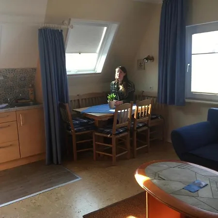 Haus Seemannstreu 4* ユイスト