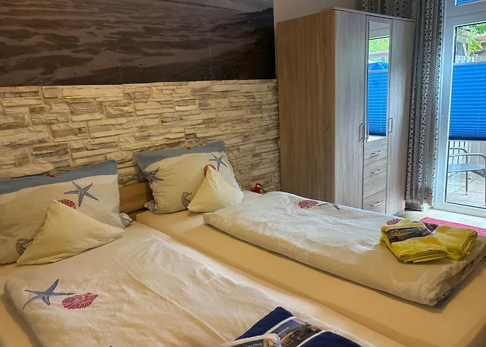 Haus Seemannstreu Гостевой дом